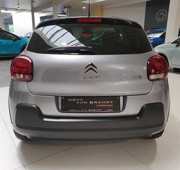 Citroen C3 S1.2i PureTech Shine S&S 83PK met PARKS A+CAM (2023)