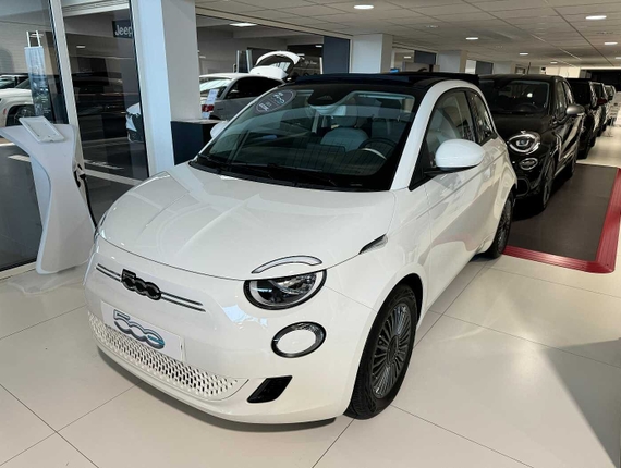 Fiat E-500C e-500 42 kWh Icon 118PK met CARPLAY+ANDROID AUTO (2022)