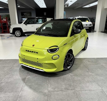 Abarth E-500C 42 kWh Turismo FULL OPTION (2023)