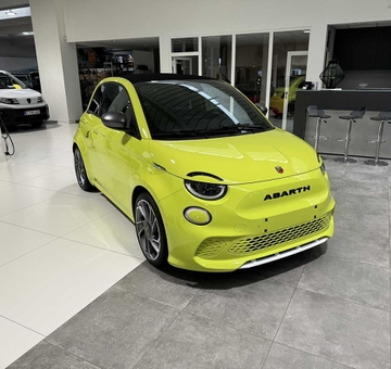 Abarth E-500C 42 kWh Turismo FULL OPTION (2023)