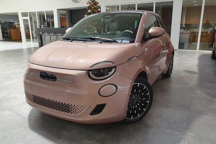 Fiat E-500 3+1 42 kWh La Prima by Bocelli 3+1 -FULL OPTION- (2023)