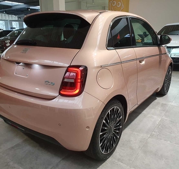 Fiat E-500 3+1 42 kWh La Prima by Bocelli 3+1 -FULL OPTION- (2023)