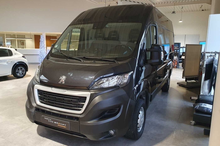 Peugeot Boxer 2.2 BlueHDi L2H2 140PK -GPS+CAM-THAAK (2021)