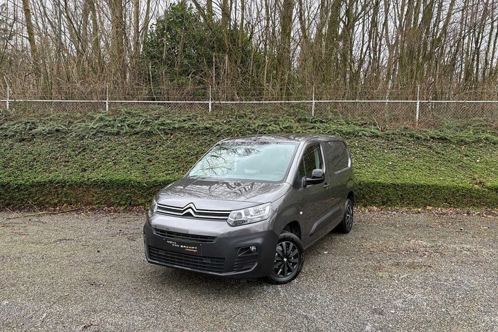 Citroen Berlingo 1.2 PureTech M Light PARKSENS+GPS (2023)