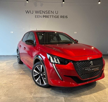 Peugeot 208 1.2i GT PARKSENS+CAM (2023)