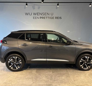 Peugeot 2008 1.2 Allure S&S (2023)